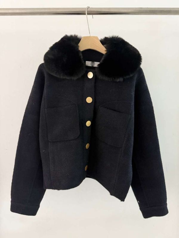 WQA25 毛領金釦嫩Q針織外毛可拆 