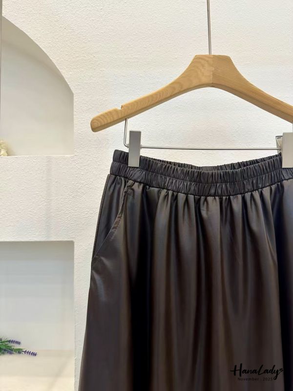 WJA82 層次接紗鬆緊腰皮裙 