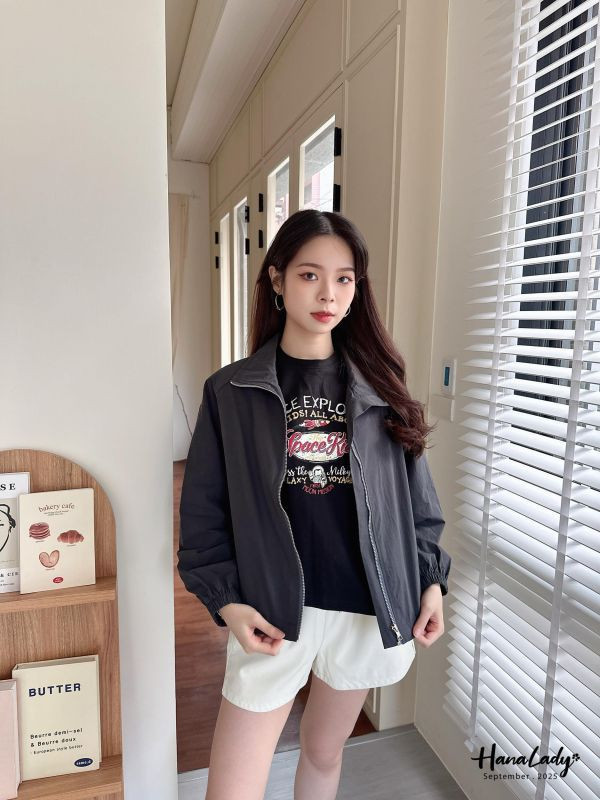 WKA26 拉鍊翻領下抽繩薄外套 