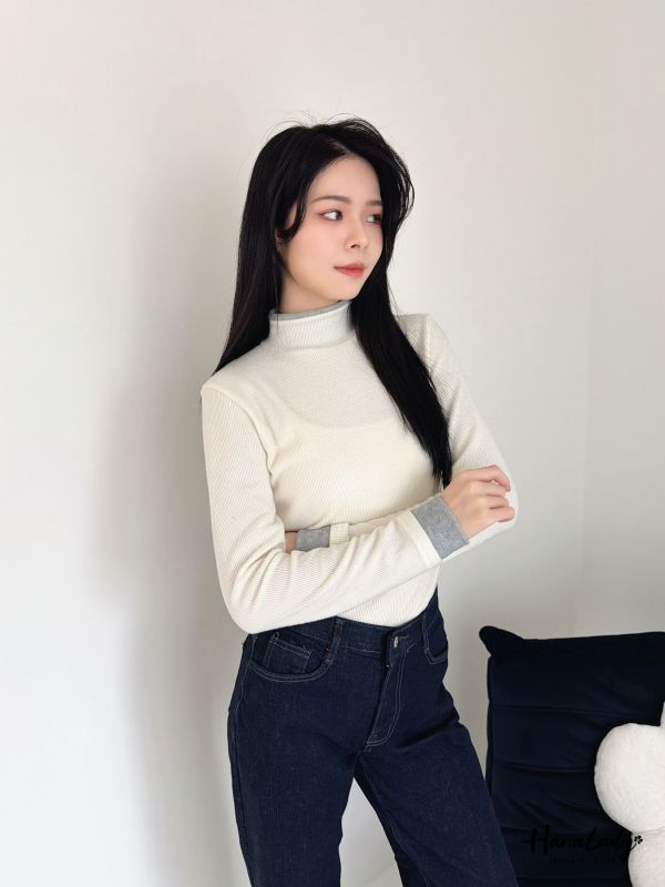 LEA72 配色立領棉絨坑條針織上衣 
