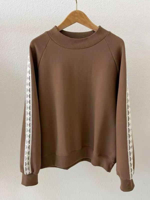 WQA86 蕾絲肩連袖立領內刷毛上衣 