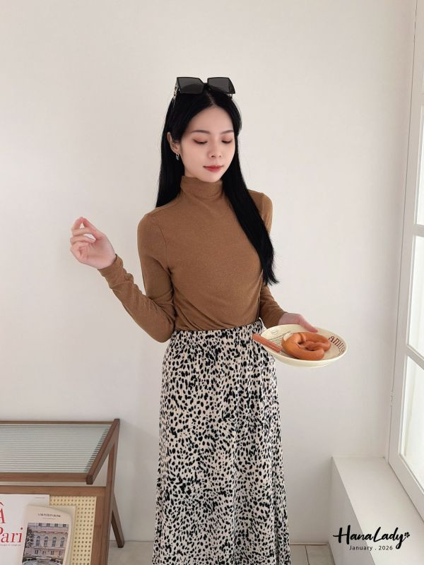 LEA73 純色立領親膚棉上衣 