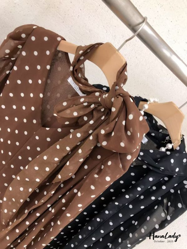 WTA03 復古波點緞帶雪紡衫 