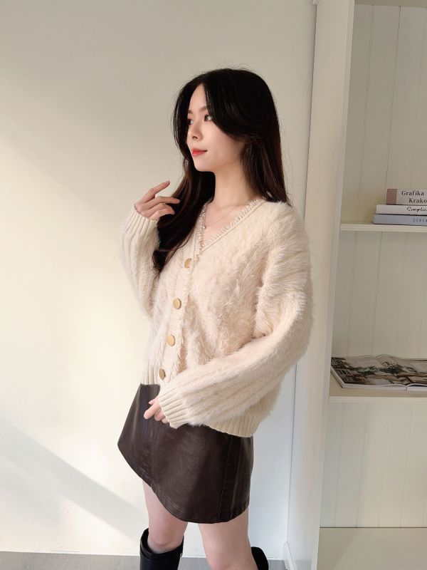 WQB30 嫩Q毛料針織鬚邊排釦上衣 