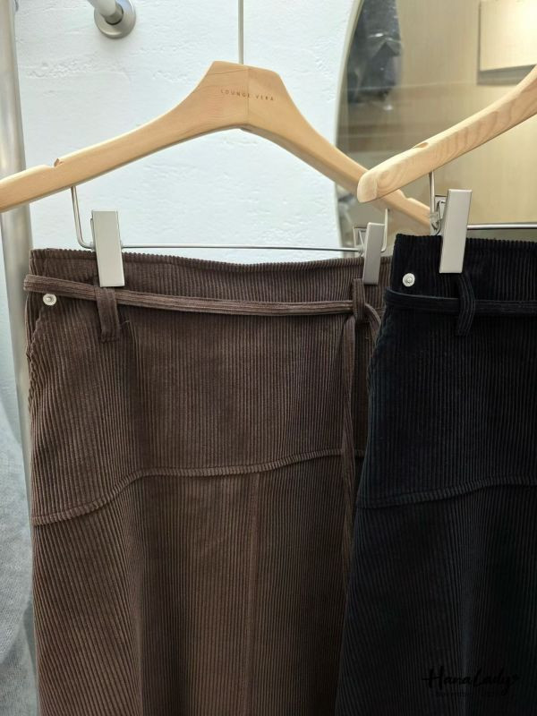 WJA90 附綁帶燈芯絨A字長裙 