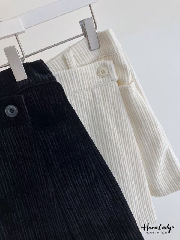 WJA06 燈心絨不規則片裙褲 