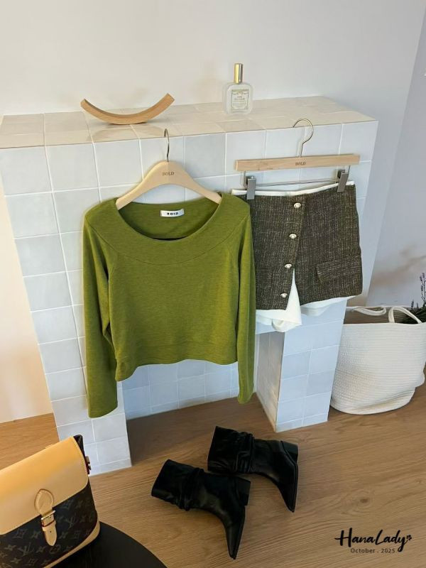 WTB16 圓領短版棉質上衣 