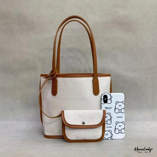 WSB22 極簡牛皮凡布包 