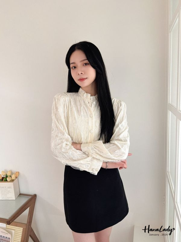 LEA43 極繁主義蕾絲絨布上衣 