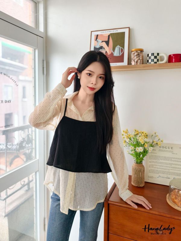 LSA49 兩件式壓紋點點上衣 