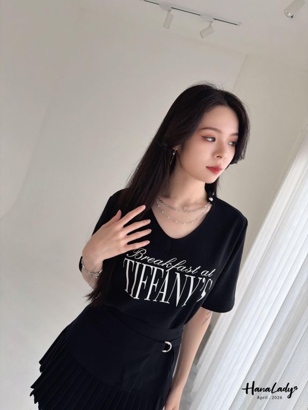 LFA13 珍珠鍊設計字母棉T 