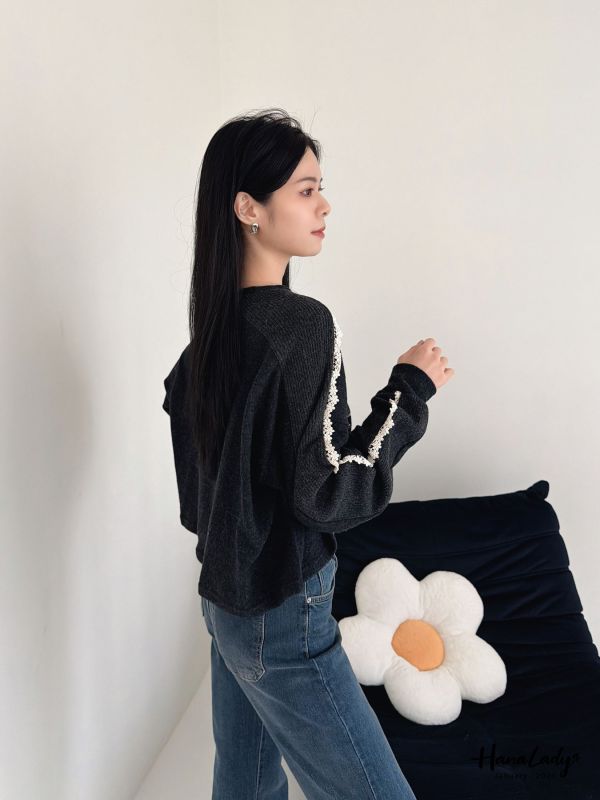 LEA41 坑條蕾絲袖印花棉絨T 