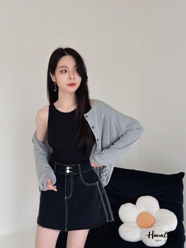 LFA93 線條壓紋百搭背心 