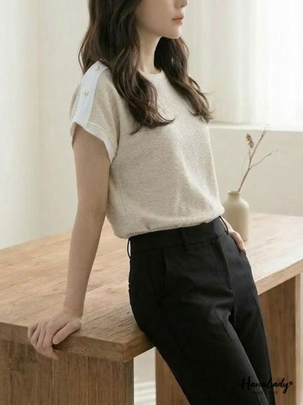 LFA37 質感珍珠肩設計上衣 