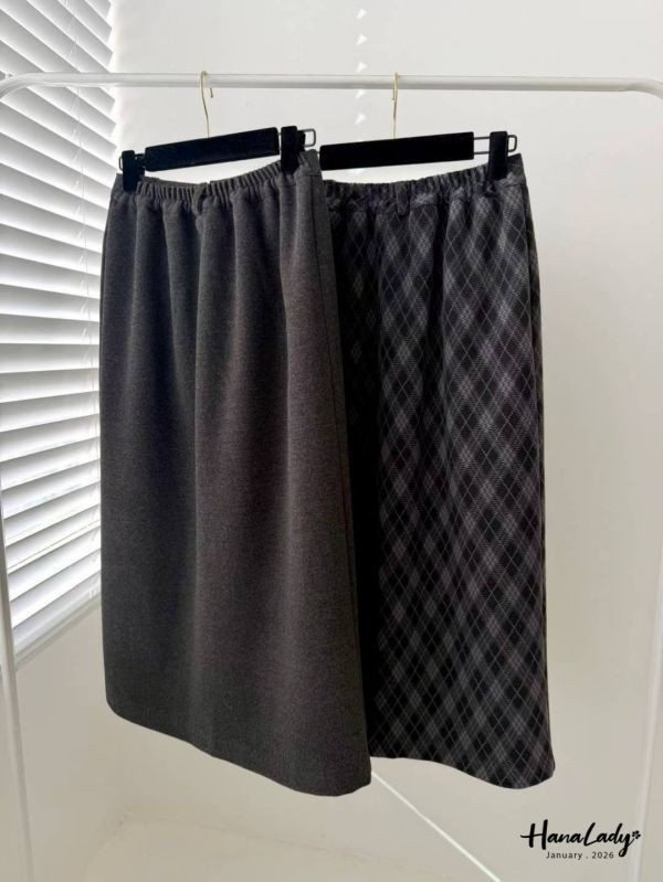 LEA40 精緻口帶設計前開衩長裙 