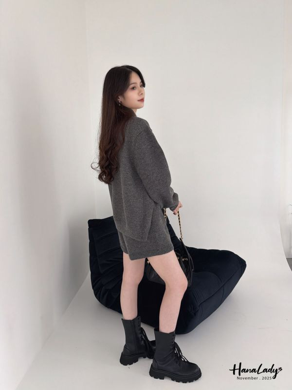 WJA48 簡約休閒琥珀排扣套裝 