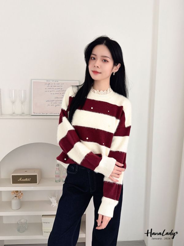 LEA33 蕾絲領釘珠條紋親膚上衣 