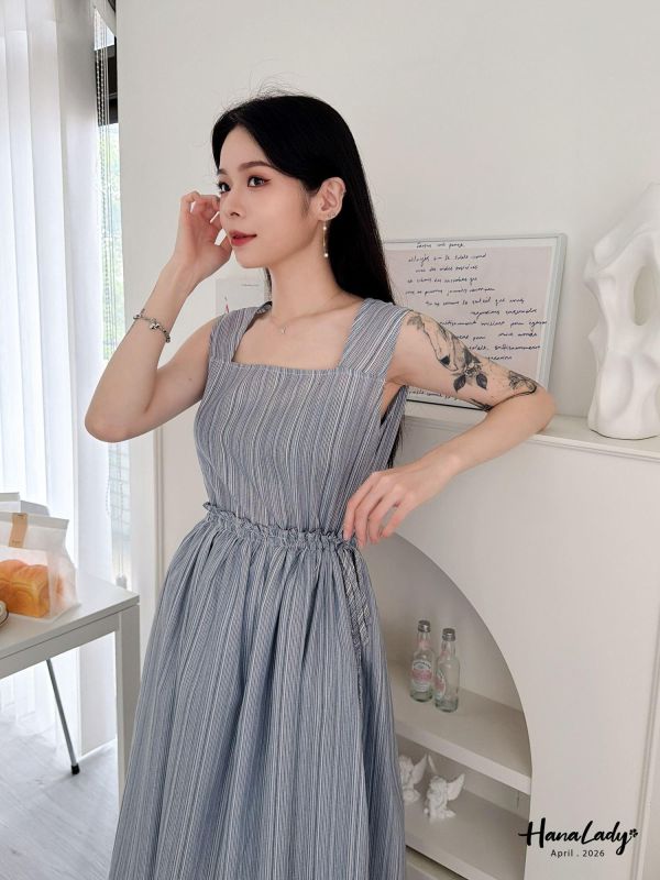 LFA45 方領直條紋綁結長洋 