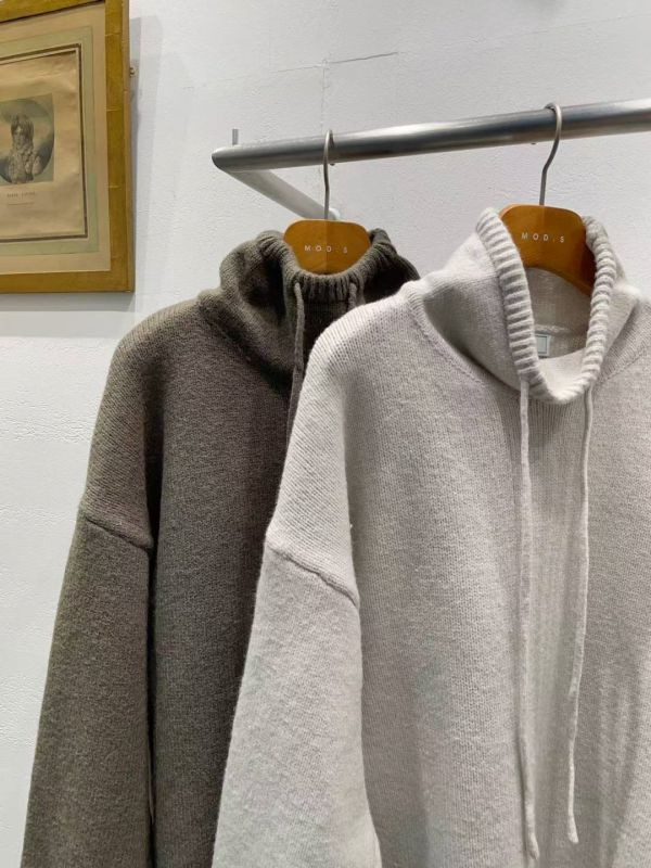 WQA76 抽繩高領混羊毛針織上衣 