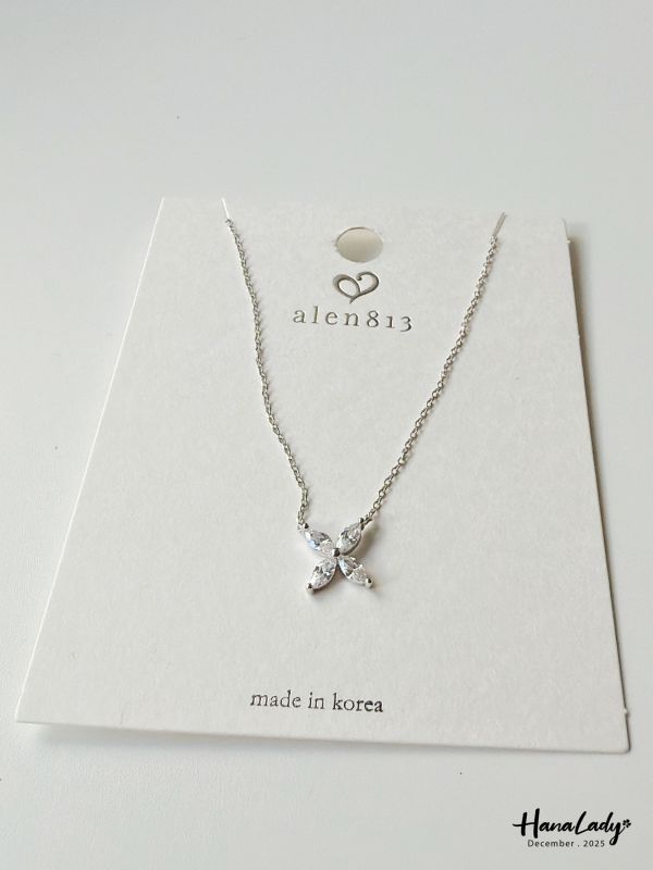 WQB48 純銀水鑽十字小花項鍊 