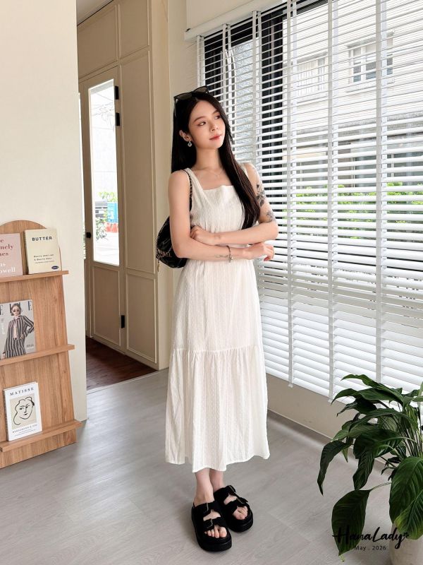 LWA56 溫柔布蕾絲背心長洋 