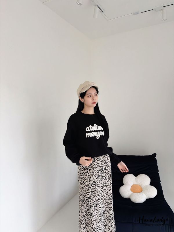 LEA83 可愛Q毛字母內刷毛T 