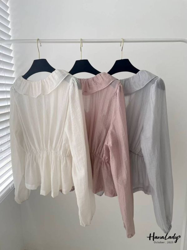 WTA77 可愛壓摺領排釦壓紋上衣 