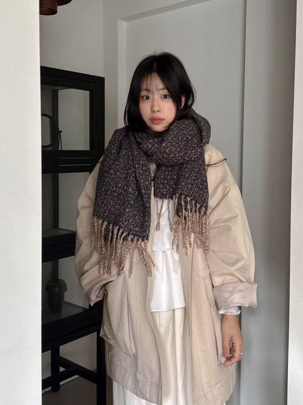 WQB38 混色勾針織暖暖圍巾 