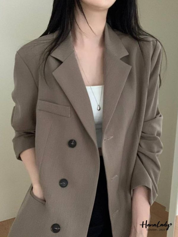 WTA51 簡約三釦後開衩西裝外套 