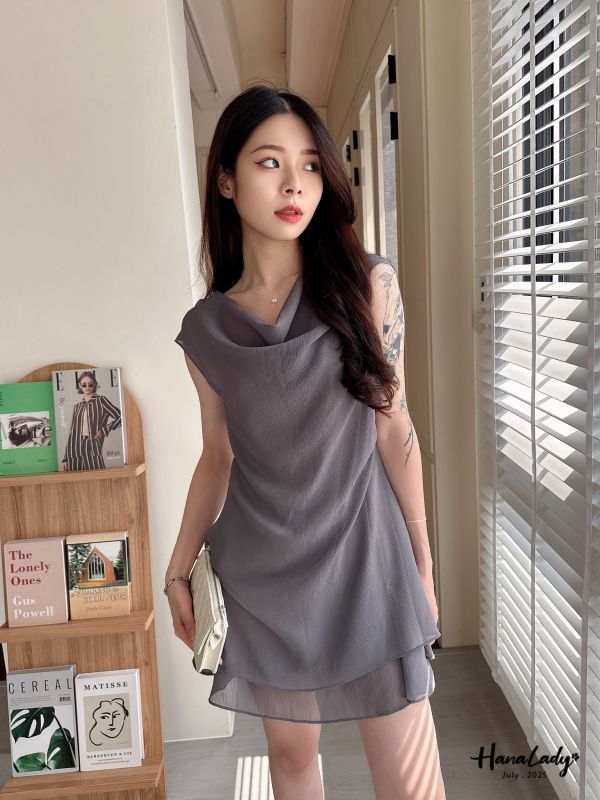 WCA42 微美層次垂領短洋 