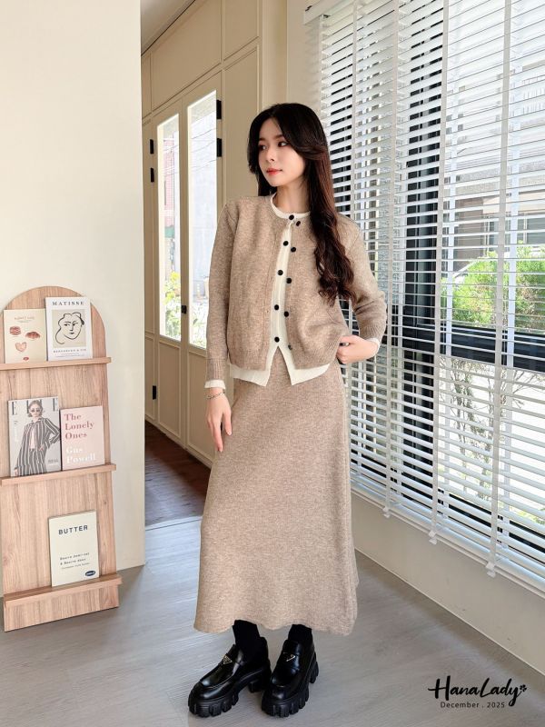 WQA80 假兩件配色排釦套裝 