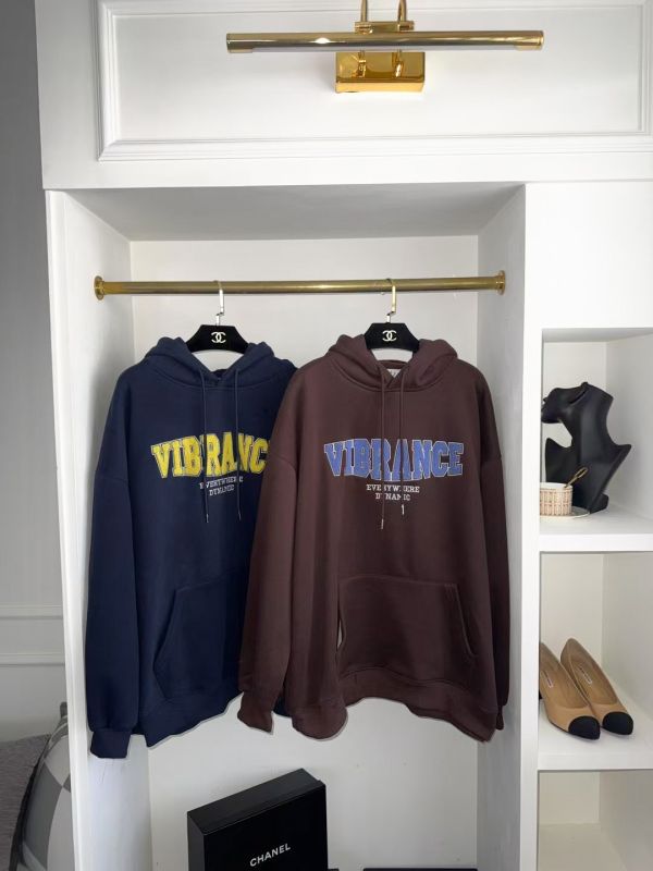 WQA18 立體毛呢字母內刷絨帽T 