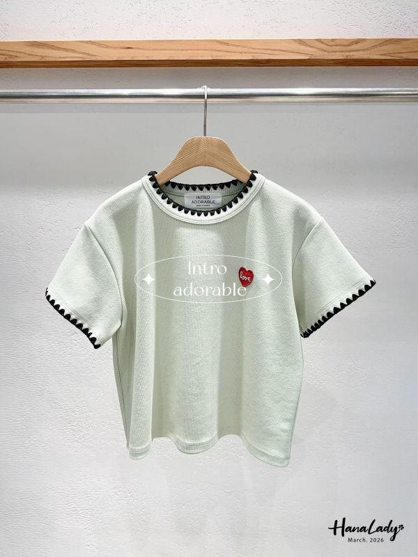 LFB06 愛心貼布嫩Q針織上衣 