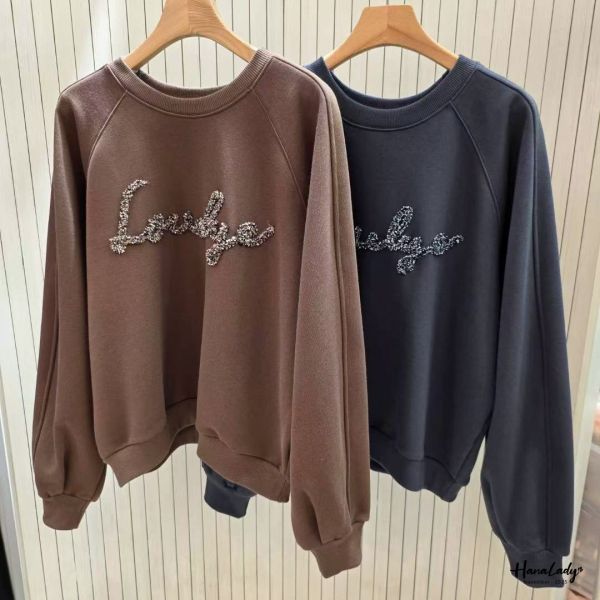 WJA24 立體毛呢字母大學T 