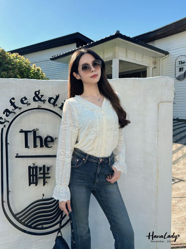 WJB44 有點太美毛料蕾絲上衣 