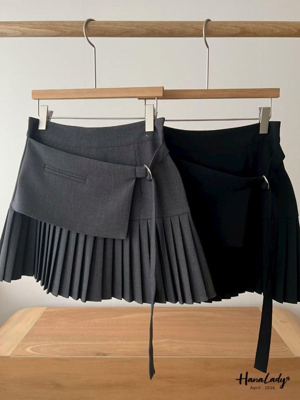 LFA47 釦帶設計拼接百摺褲裙 