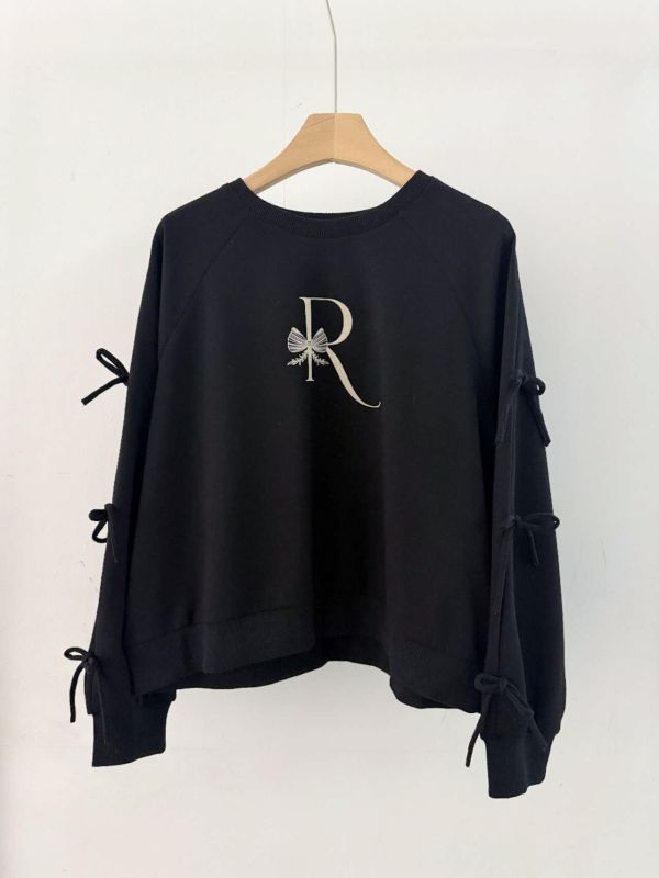 WQA24 造型雙邊蝴蝶綁帶袖上衣 