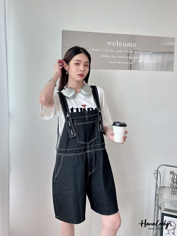 WLA37 休閒女孩線條吊帶褲 
