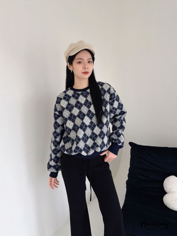 LEA99 灰藍菱格紋毛料針織上衣 