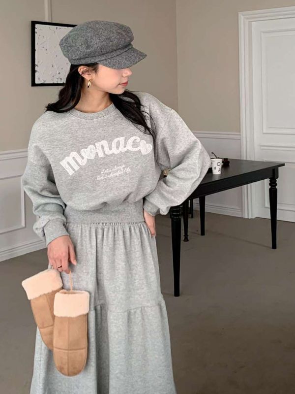 WQB12 蕾絲字母內刷毛蛋糕裙套裝 