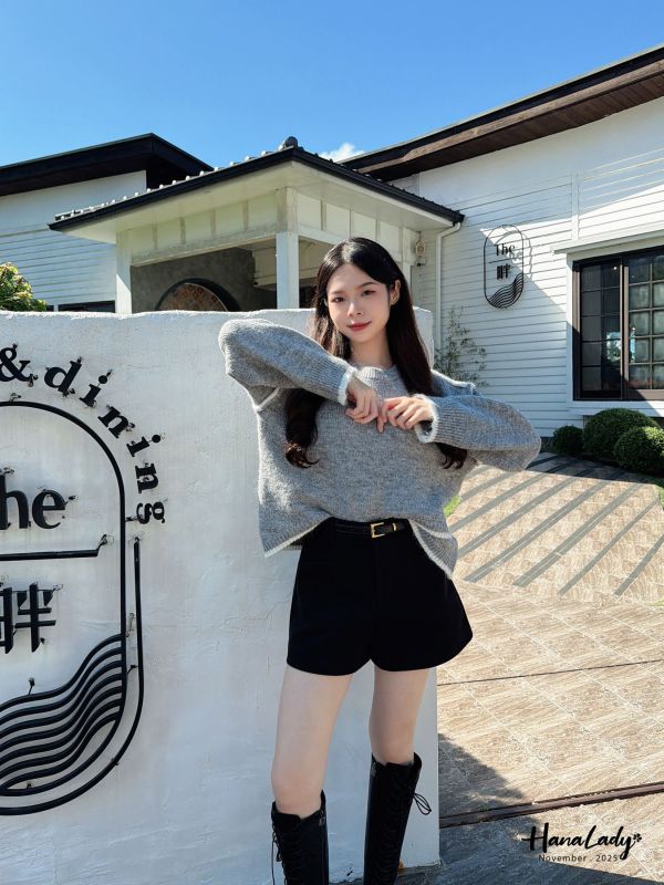 WJB39 不規摺線條針織上衣 