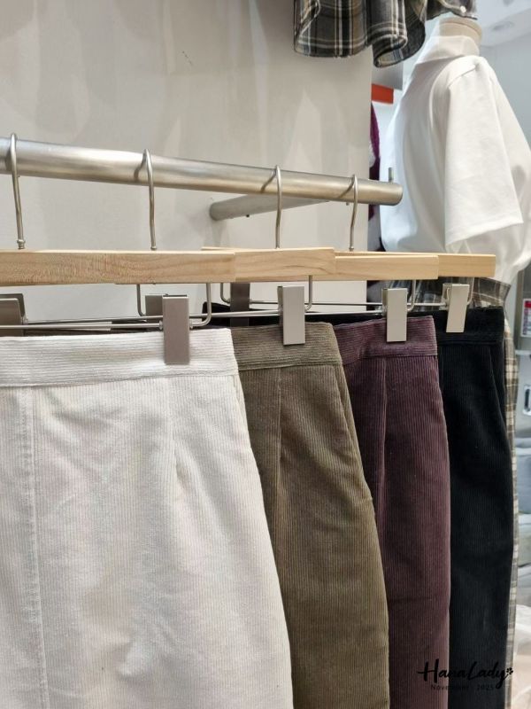 WJA53 簡約燈芯絨後開衩直筒裙 