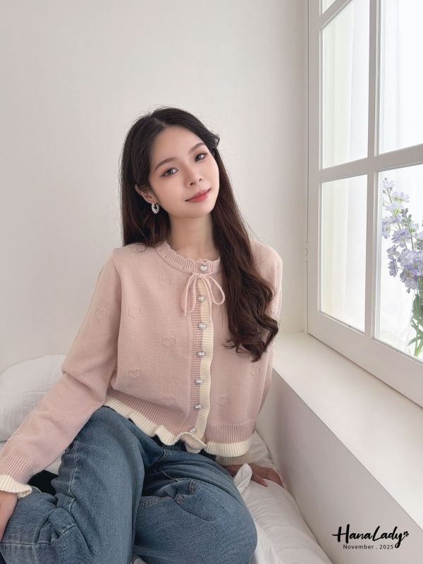 WJA17 減齡必買簍空愛心針織外 