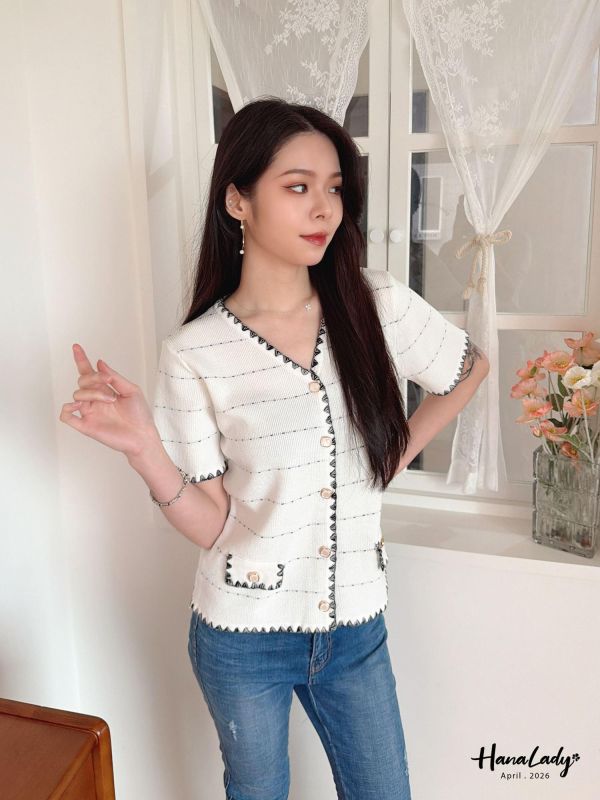 LFA81 三角邊車線小香風上衣 