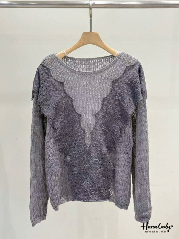 WJA27 微透蕾絲領針織上衣 