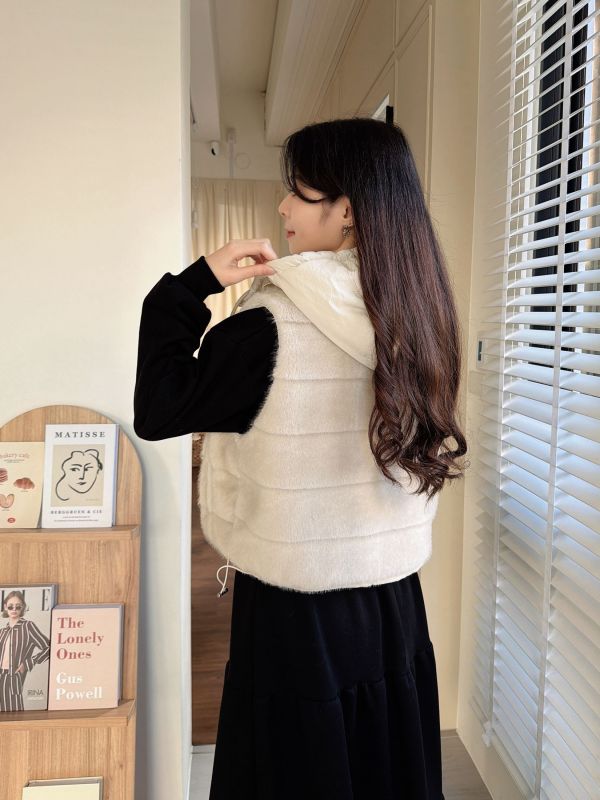 WQB29 正反兩穿毛毛鋪棉背心 