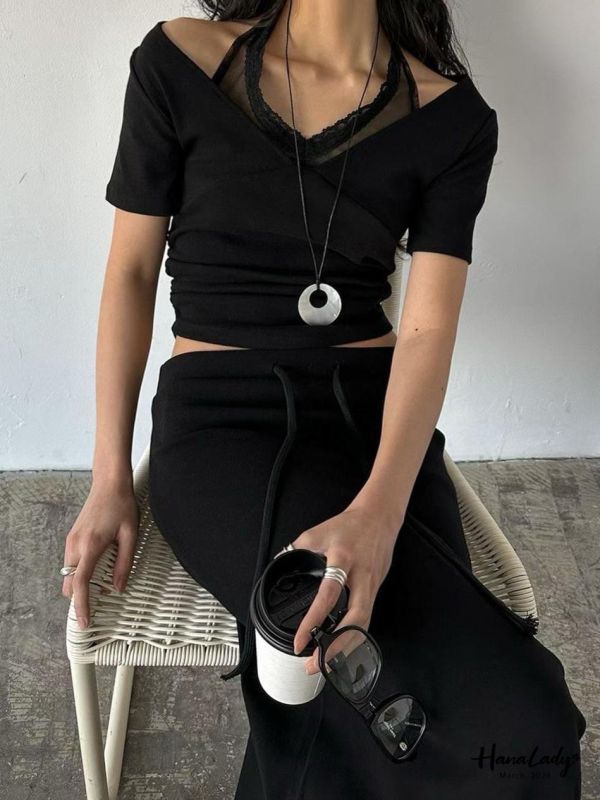 LSA10 設計感蕾絲繞脖上衣 