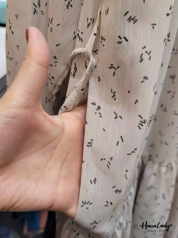 LEA90 復古透袖設計排釦長洋 