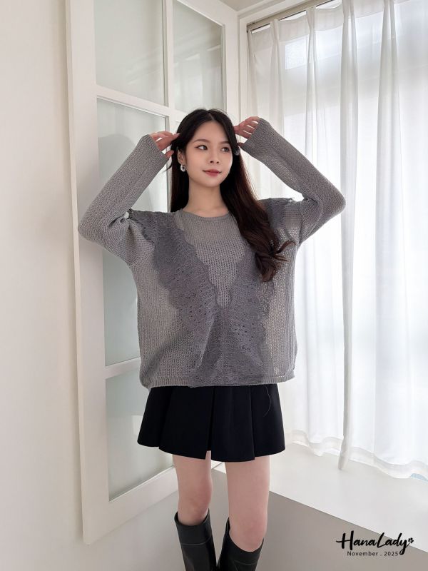 WJA27 微透蕾絲領針織上衣 