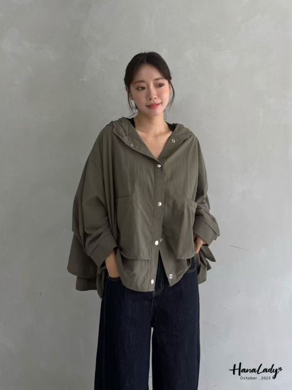 WTA25 寬版休閒防風連帽外套 